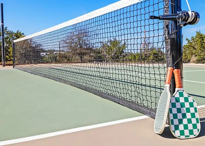 10 Bedroom - Pool - Hot Tub - Pickleball - Firepit