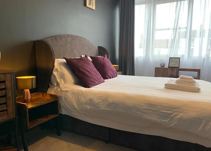 Rooms At The March Hare
