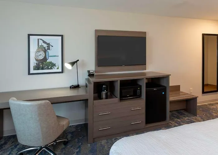 Grandstay Algona