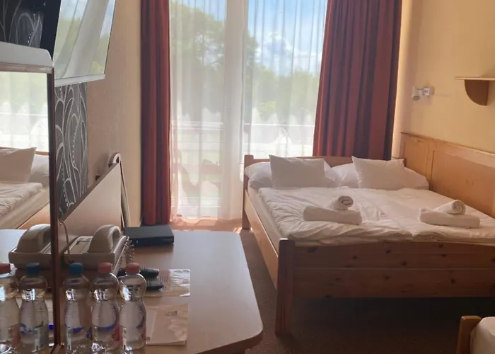 Nereus Park Hotel