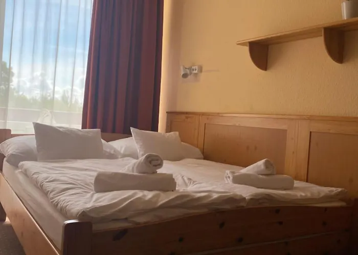 Nereus Park Hotel