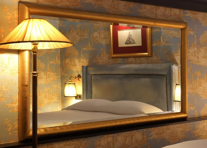 Maison Grecque Hotel Extraordinaire