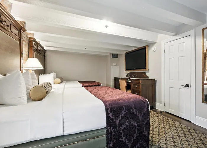French Market Inn