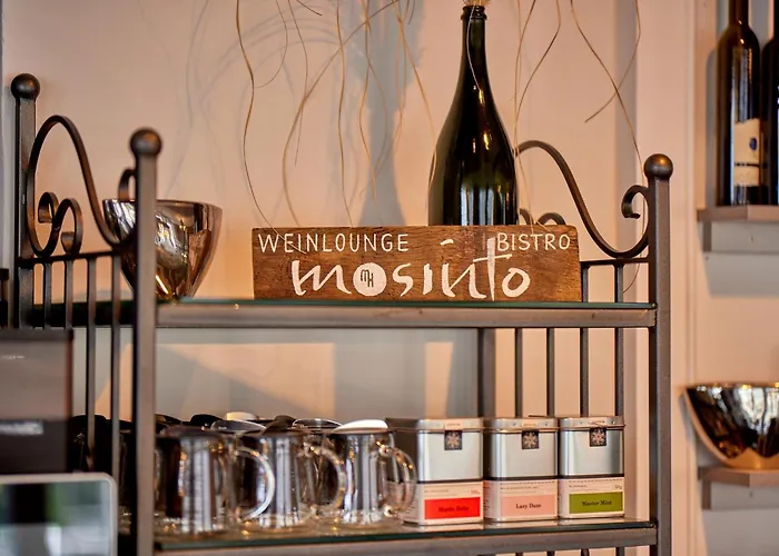 Moselhotel Roemischer Kaiser 'Staffuntil5Pm'Earlybirdbreakfast'Cityparking
