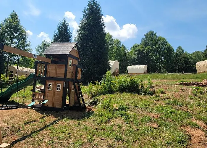 Covered Wagons Hill Camp - Wagon 3