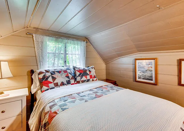 Salisbury Cottage ~ 7 Mi To High Rock Lake!