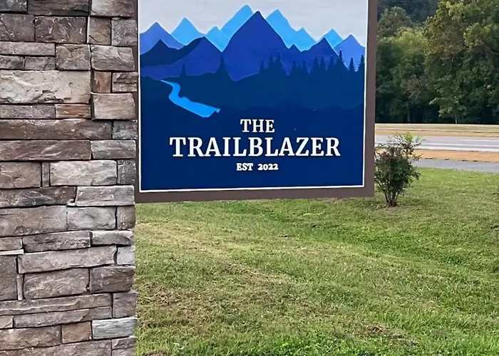 Wildflower Room At The Trailblazer Unit 10