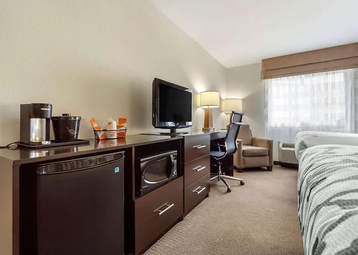 Sleep Inn & Suites Fargo Medical Center