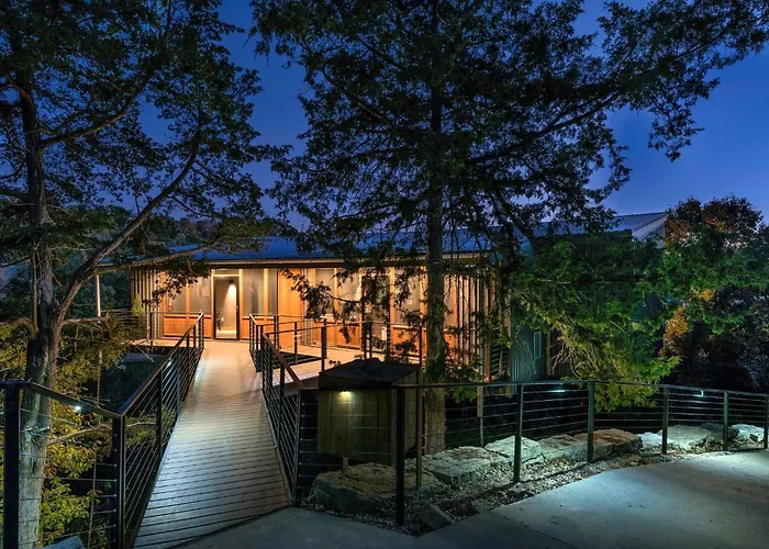 Beaver Lakefront Cabins - Couples Only Getaways