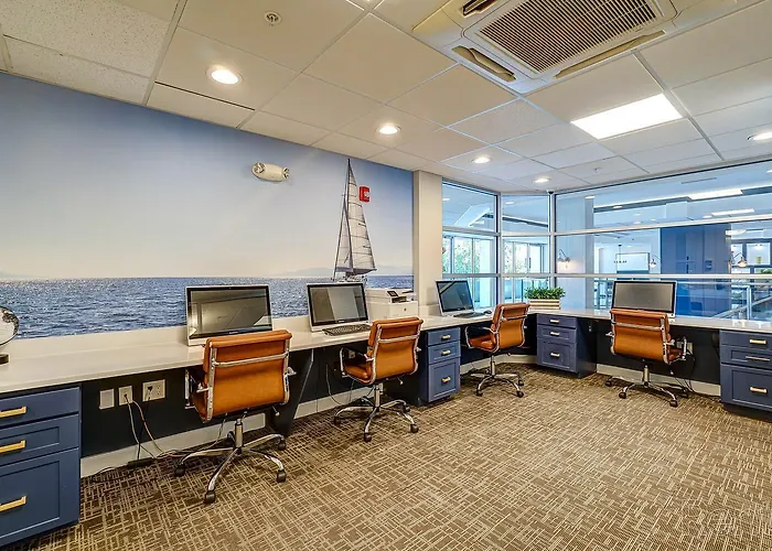 Cozy King Suite In The Heart Of Towson