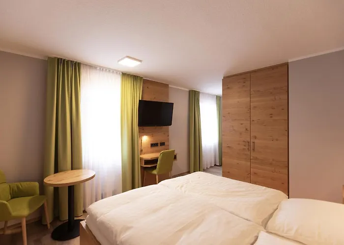 Hotel-Restaurant Weinhaus Grebel