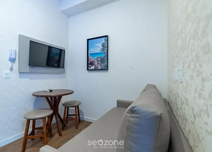 Lindos Studios Vec