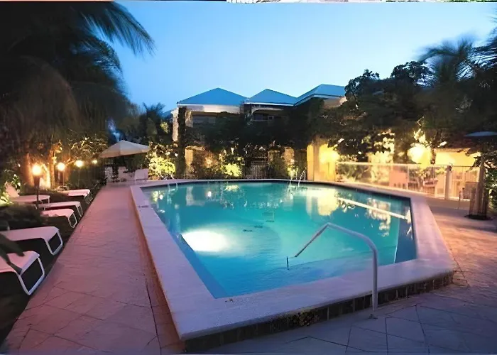The Caribbean Court Boutique Hotel