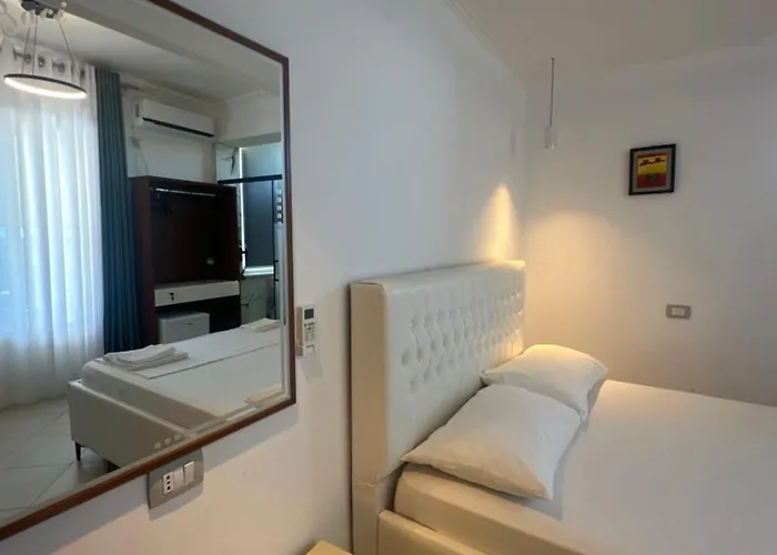 Hotel Kristal Borsh