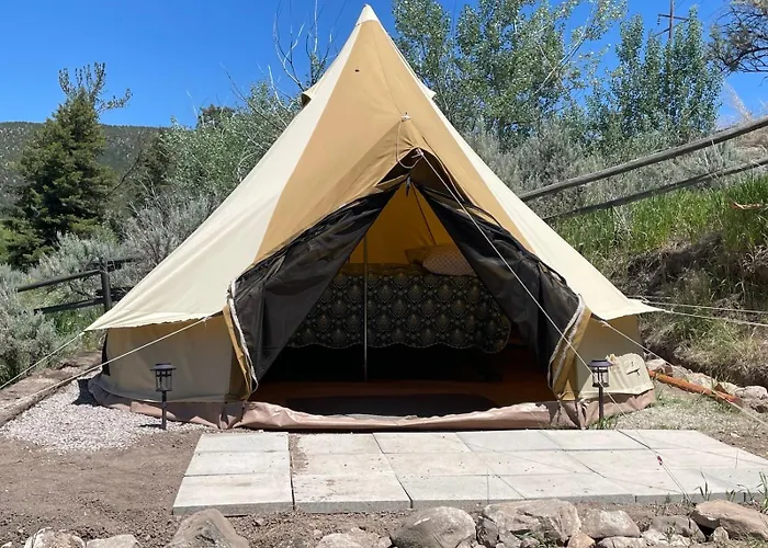 Bristol Cabins