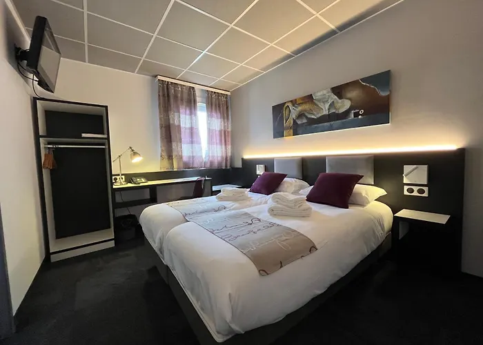 Brit Hotel Le Vesoul