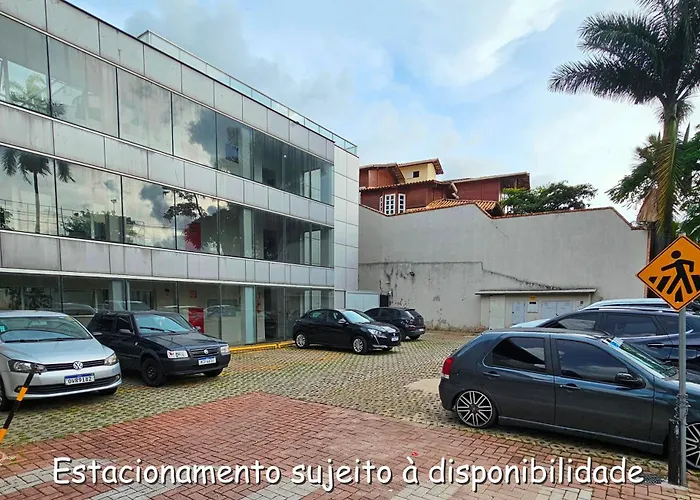 Flat Pampulha orla prox Mineirão