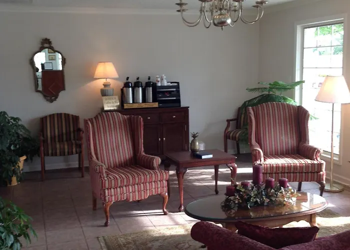 Ambassador Inn