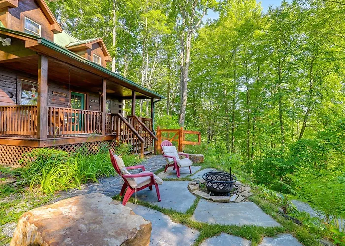 Near Hikes & River! Pet-Friendly Bryson City Haven