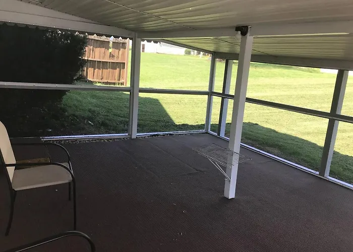 3Br 1Ba North End Walk To The Hospital