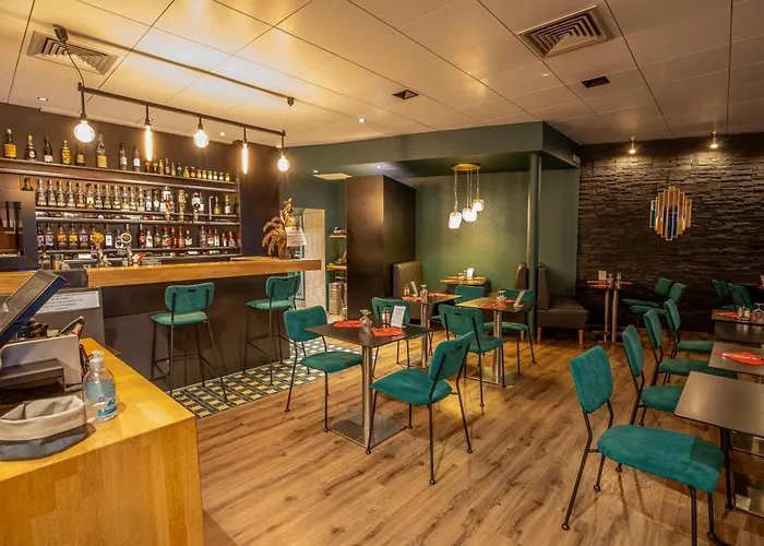 Logis Hotel Des Bourbons Montlucon Climatise