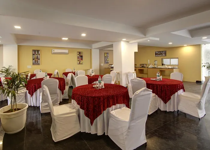 Limewood Stay Silver Studio Near Golf Course Road