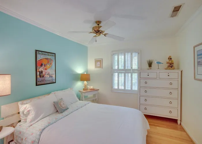 Near Edisto Beach State Park: Home W/ Lanais!