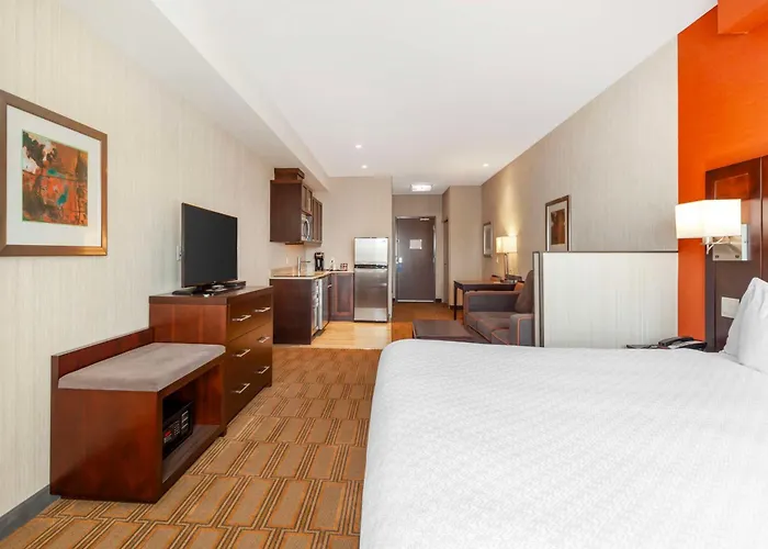 Best Western Plus Chateau Fort St. John