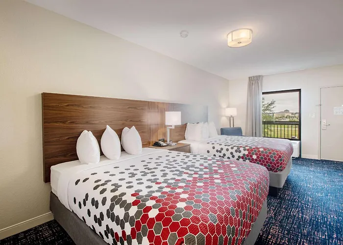 Econo Lodge Inn & Suites Foley-North Gulf Shores