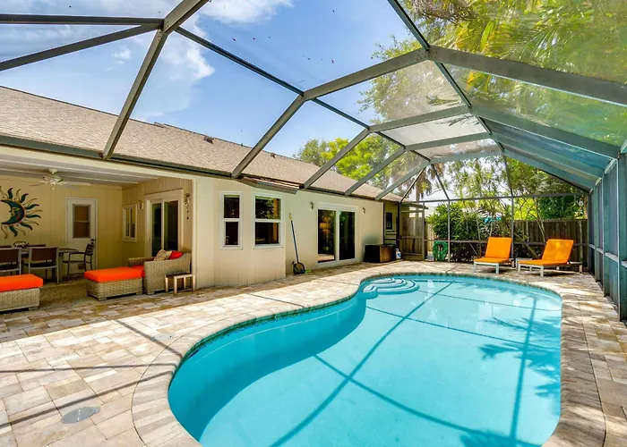 Pet-Friendly Home W/ Pool, Close To Venice Beaches
