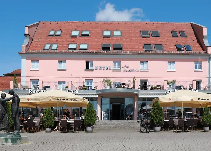 Hotel Am Yachthafen