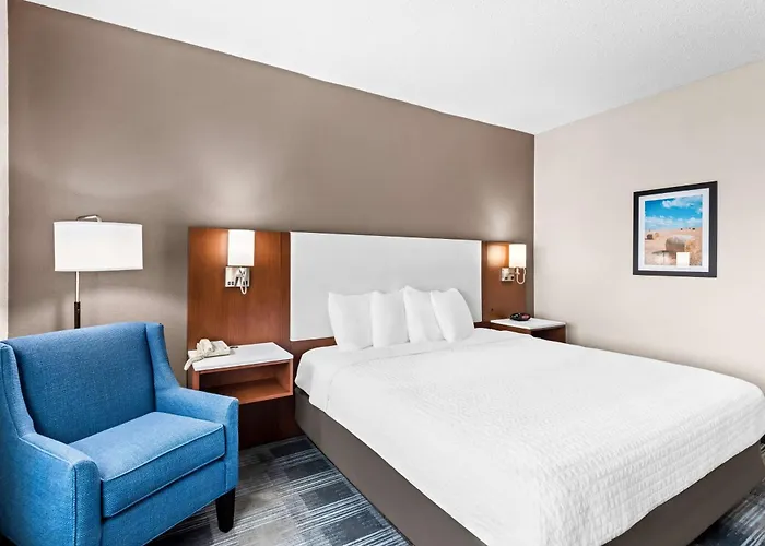 Best Western Ottumwa Inn & Suites