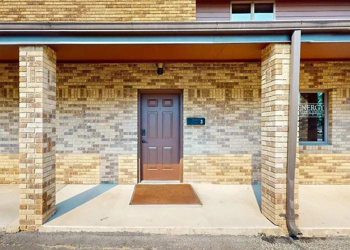 Cozy, Walkable Helena Apartment! Dogs Welcome
