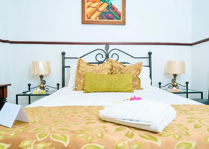 Hotel Los Balcones Leon
