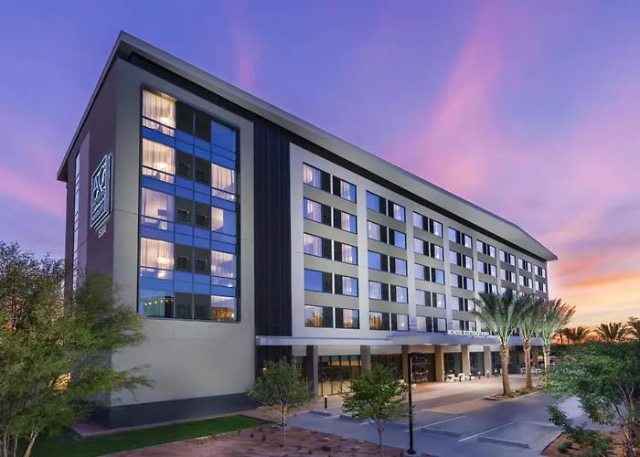 Ac Hotel By Marriott Scottsdale North