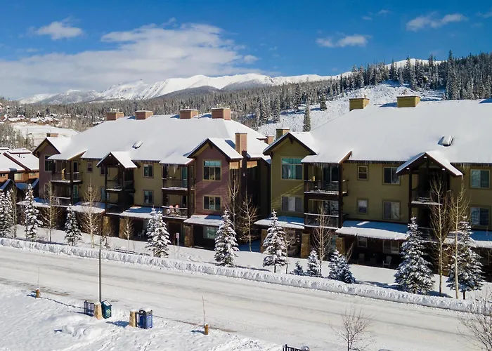 Trailhead Lodges 821