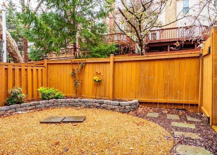 Fairfax 3Br W Backyard Nr Shopping Mall Park Wdc-780
