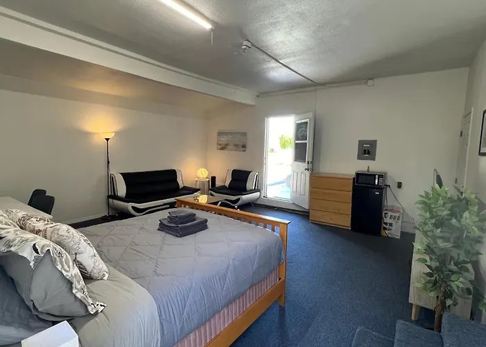 40223 Fremont Entire Coze 3Brs House Free Parking Nd Ac