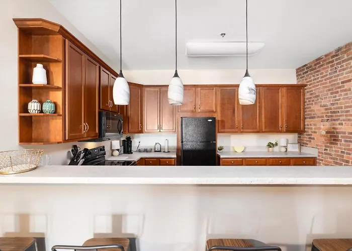 2Br Loft Condo In Downtown Johnson City