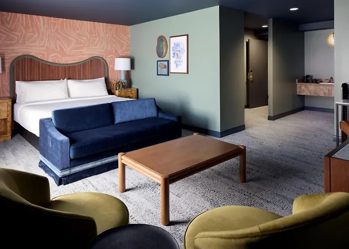 Marcus Whitman Hotel