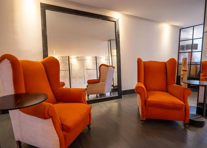Nuit Hotel