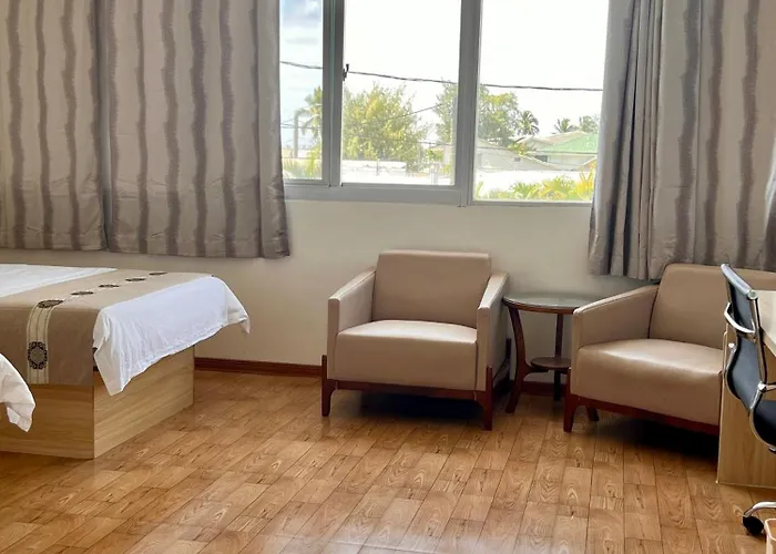 Coastline Hotel