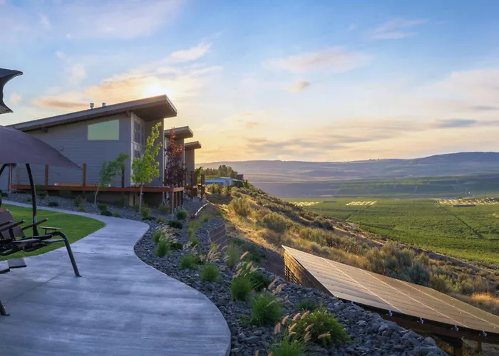 Lone Point Cellars