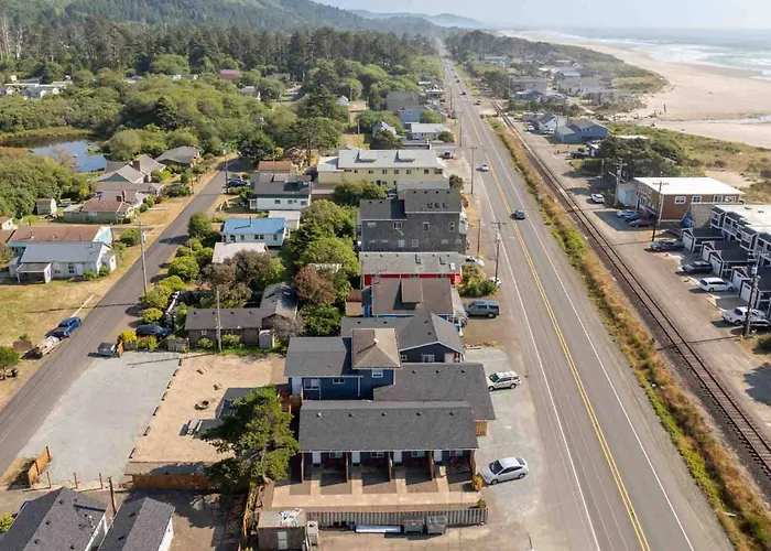 Cottages At Rockaway Beach Suite #1