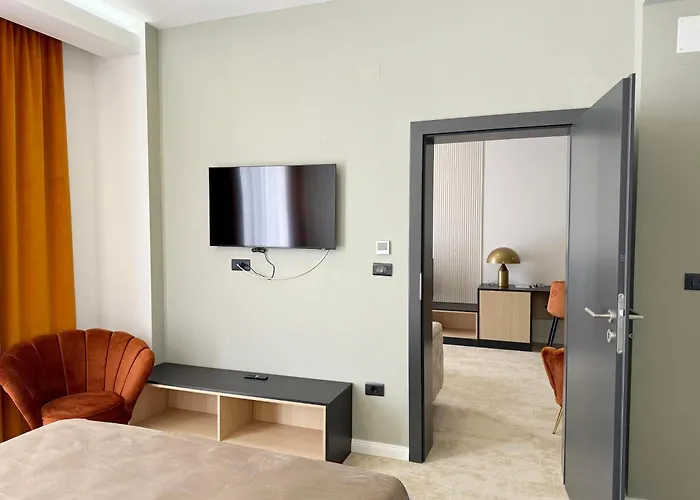 Ambar Hotel