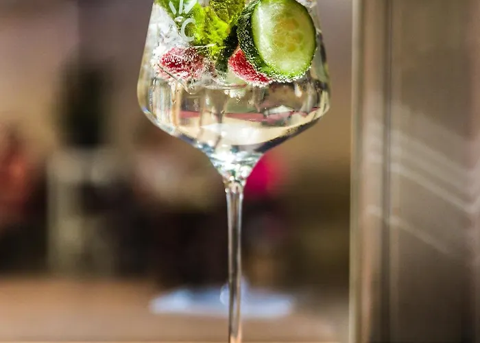 Chin-Chin Hotel Ehemals Bohemian Hotel