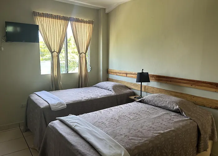 Hotel Andoria