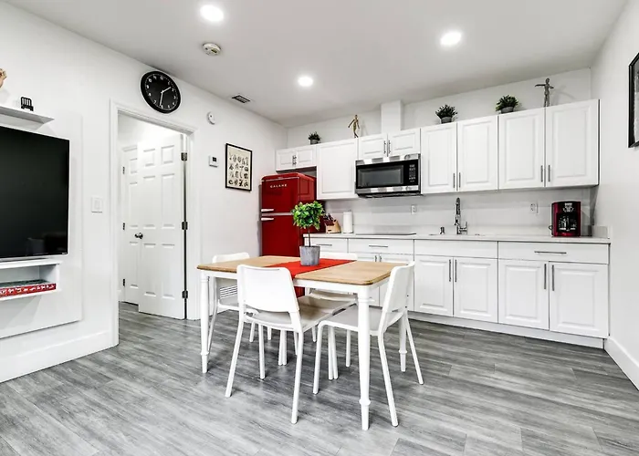 North Miami Beach Suite