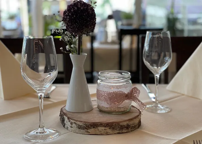 Hotel Gaststaette Weinbruecke