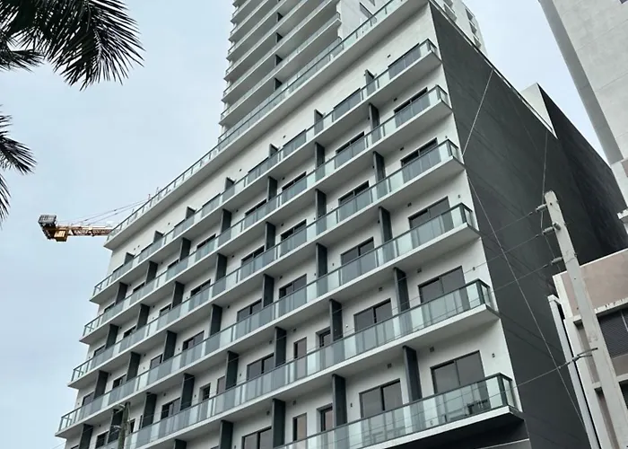 Smart Brickell Deluxe Apartment